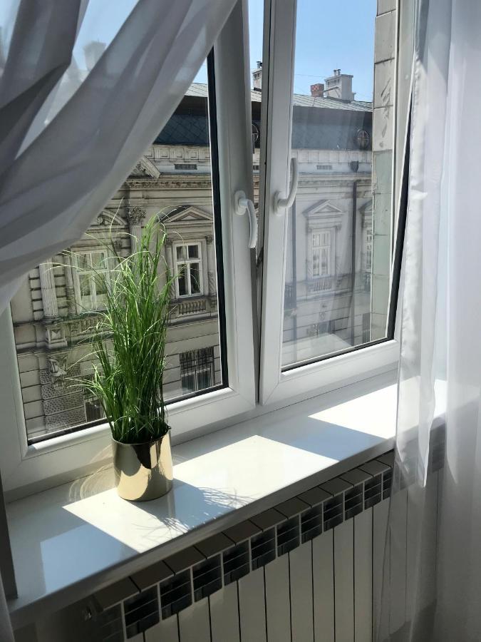 Apartament Mickiewicza - Pkp Station Przemyśl Exterior foto